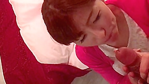 Japanese cheating wife blow job