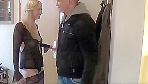 Freund kommt beim Fremdfick unerwartet nach Hause