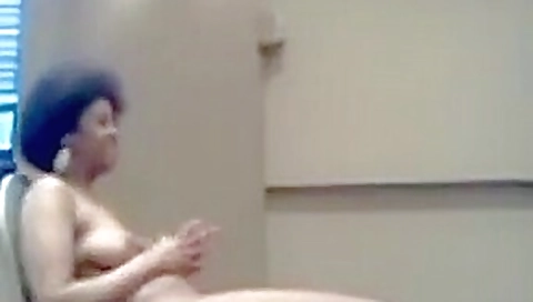 Pastors wife gets tongue