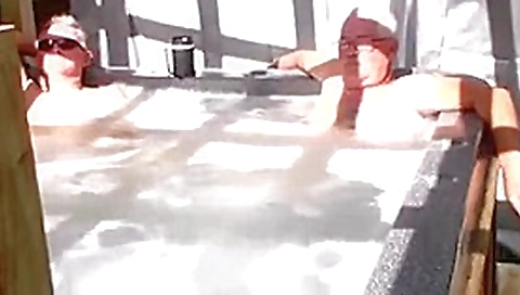 Hot tub time machine re-upped
