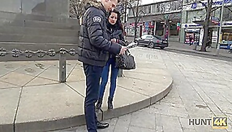 HUNT4K. Sucking cock next to her bf